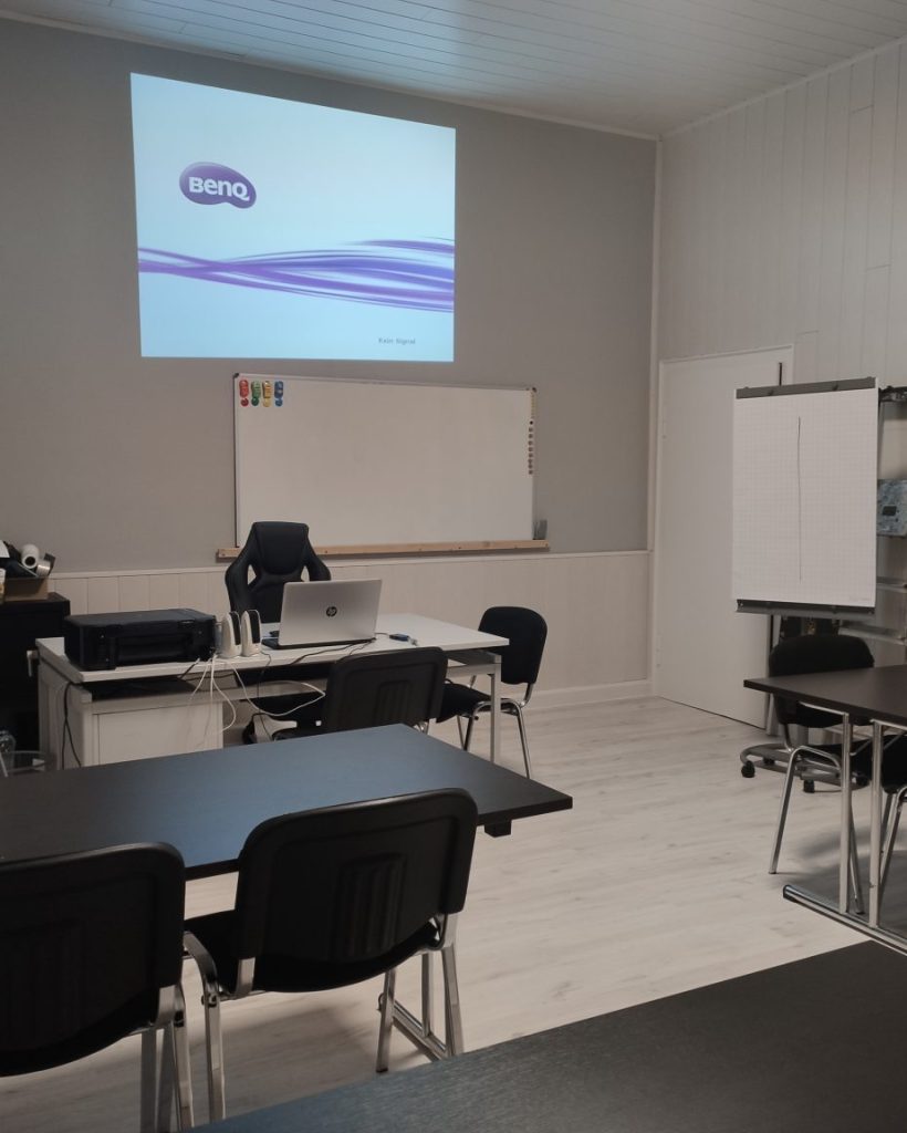 Schwzbach-Raum_3-Sedat-Guerses-1536x1152